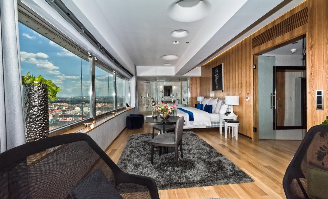 Sky Suite Hotel Praga Zewnętrze zdjęcie