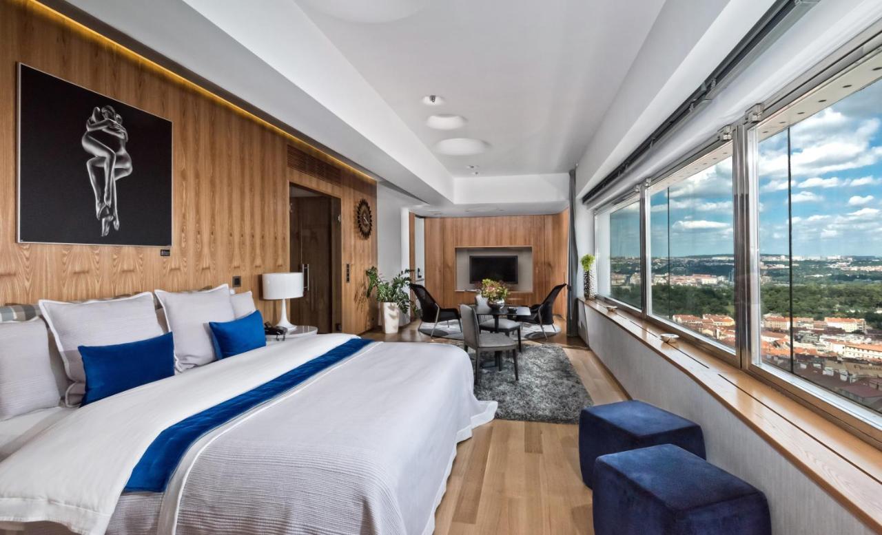 Sky Suite Hotel Praga Zewnętrze zdjęcie